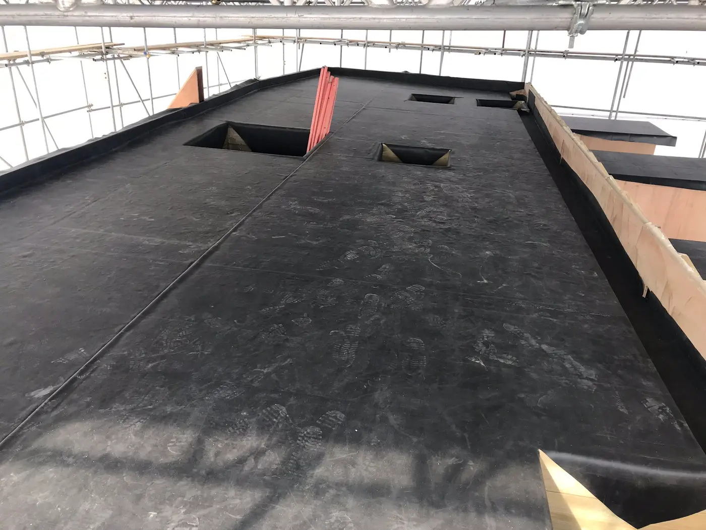 Flat and rubber roofing by Broomhill Roofing, photo 5